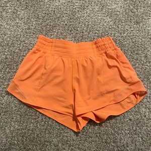 Hotty hot HR lululemon shorts! 2.5”